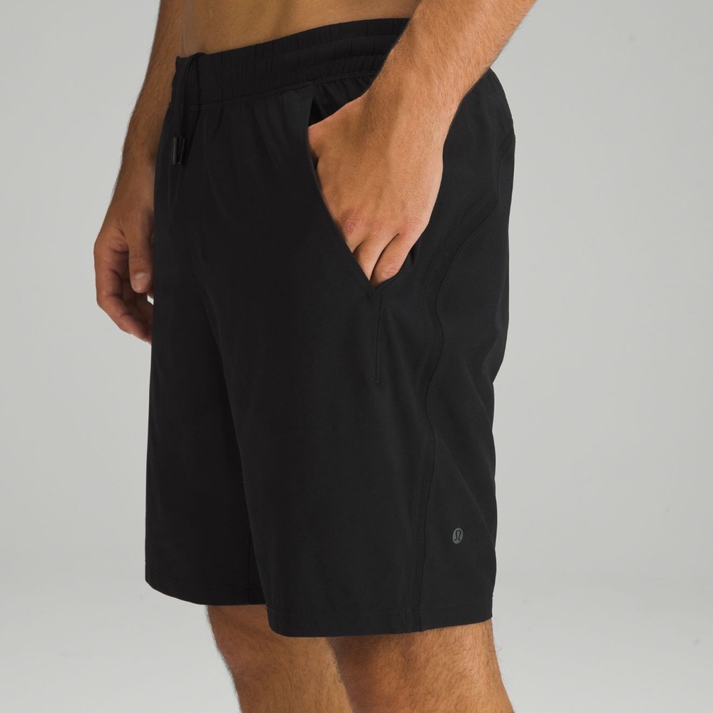 Lululemon Pace Breaker Lined Shorts 9in